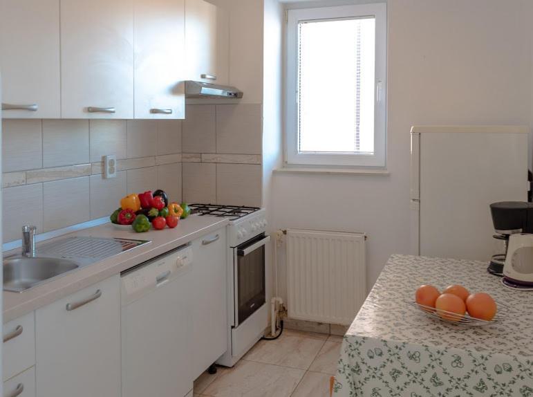 Apartments Ellen Банджоле Экстерьер фото
